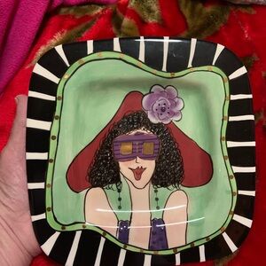 Decorator plate character collectible swak 8"x8"